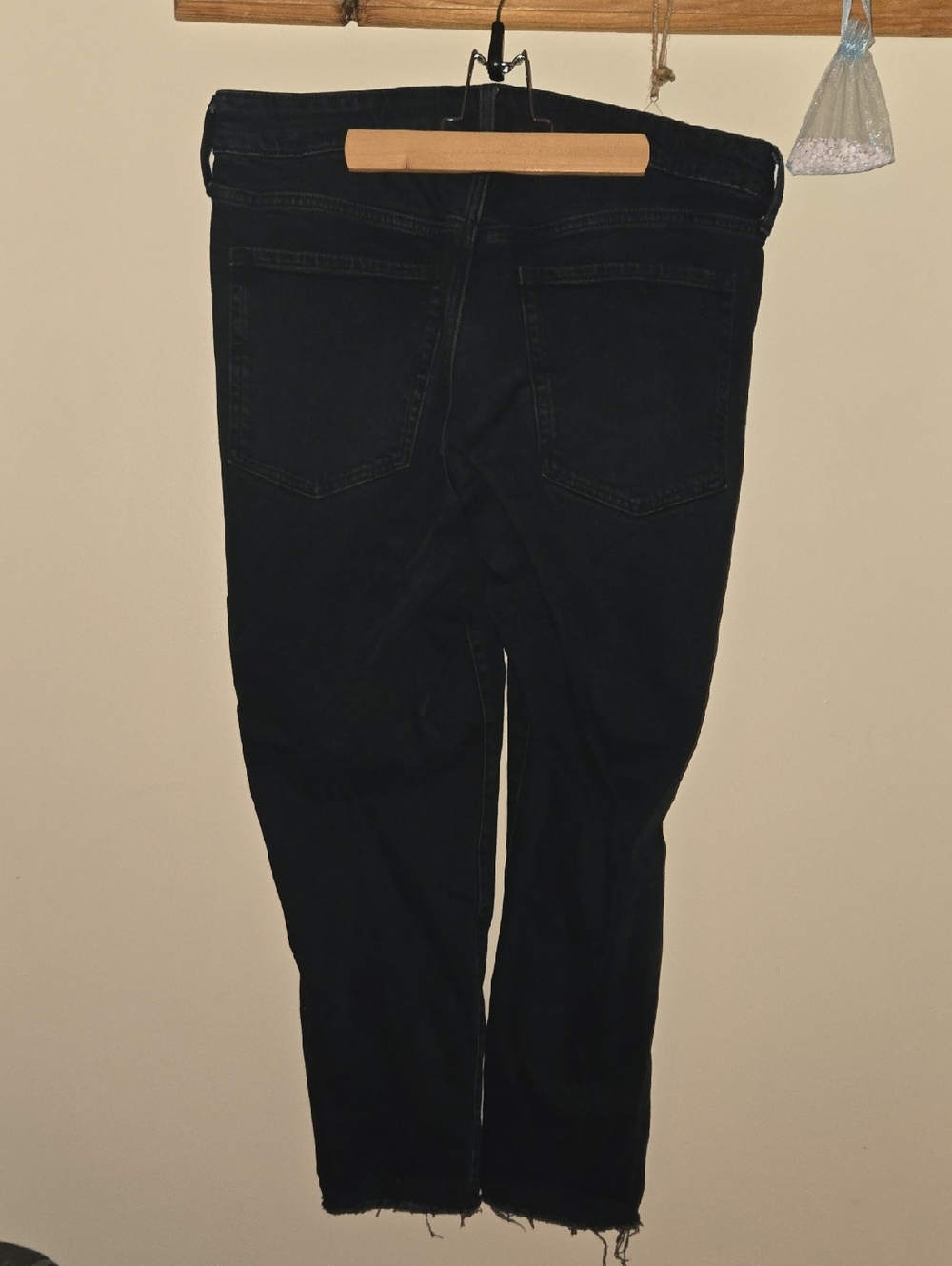 Old Navy Black O.G. Straight Jeans - Picture 5 of 8